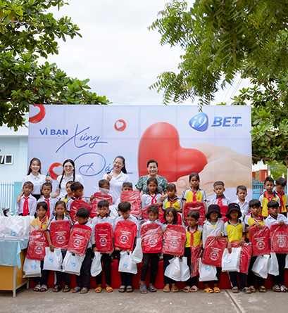 Gửi email hỗ trợ