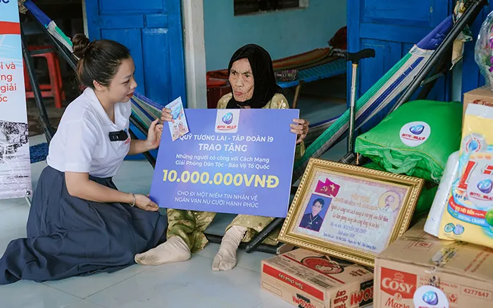 Đội ngũ hỗ trợ khách hàng chuyên nghiệp của Mibet sẵn sàng phục vụ 24/7